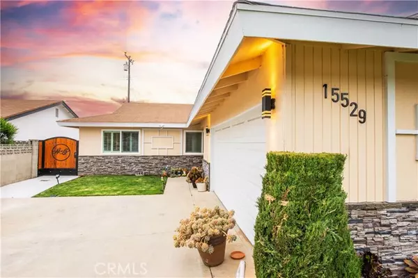 Gardena, CA 90248,15529 Deblynn AVE