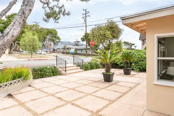 El Segundo, CA 90245,440 Bungalow