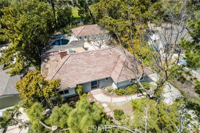 2323 Jayma LN, La Crescenta, CA 91214