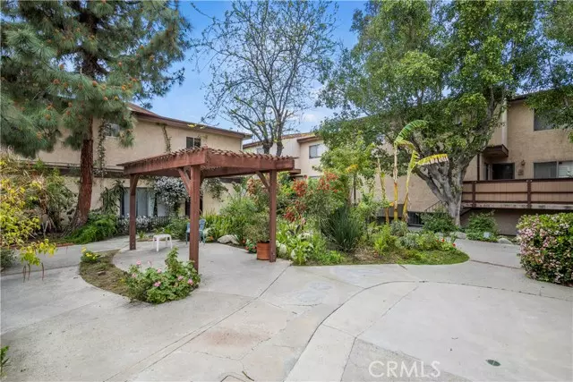 7300 Lennox AVE K20, Van Nuys, CA 91405