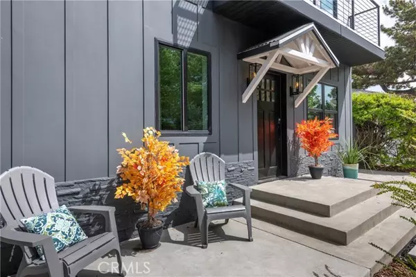 Studio City, CA 91604,12213 Hillslope ST