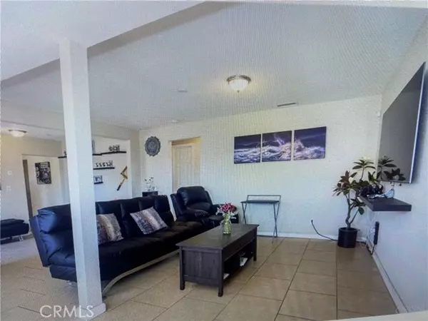 Palmdale, CA 93550,38548 11th ST