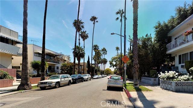 West Hollywood, CA 90046,1029 N Orange Grove AVE