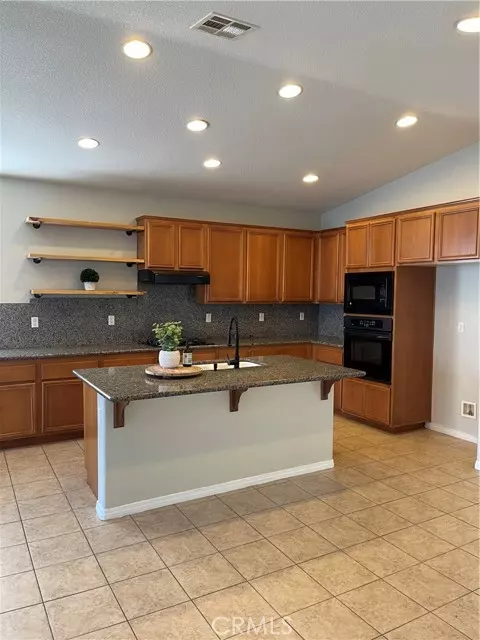 Palmdale, CA 93552,5748 Paddington DR