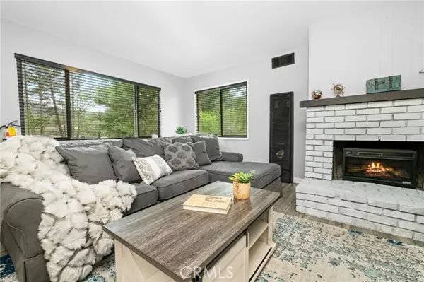 Big Bear Lake, CA 92315,692 Poppy WAY