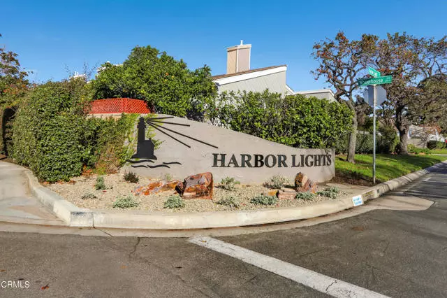 508 Harbor Lights LN, Port Hueneme, CA 93041