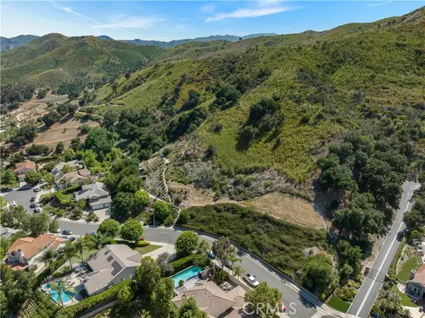 Agoura Hills, CA 91301,3821 Parkview CT