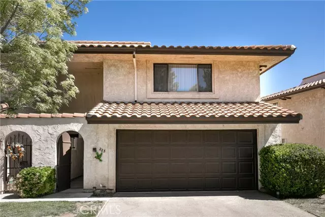 Palmdale, CA 93551,223 Eagle LN