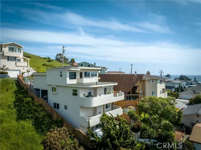 235 Cerro Gordo AVE, Cayucos, CA 93430