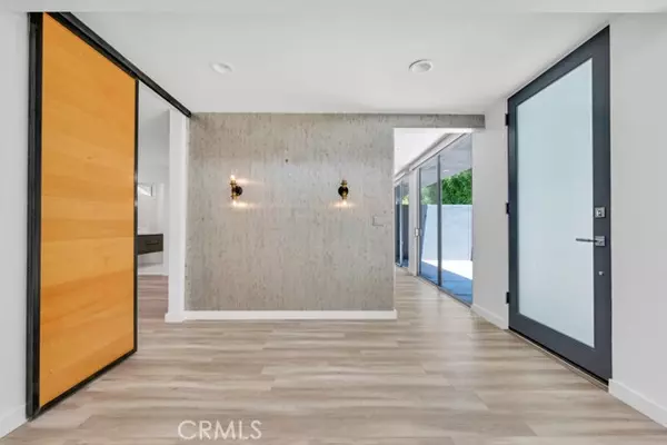 Studio City, CA 91602,11230 Dilling ST