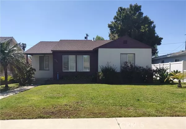 6501 Hayvenhurst AVE, Lake Balboa, CA 91406