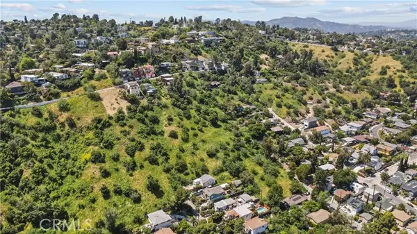 525 N Furness AVE, Los Angeles, CA 90042