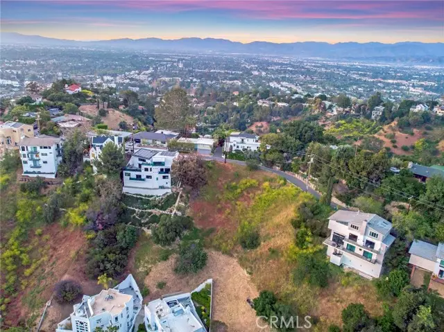 Studio City, CA 91604,3633 Alta Mesa