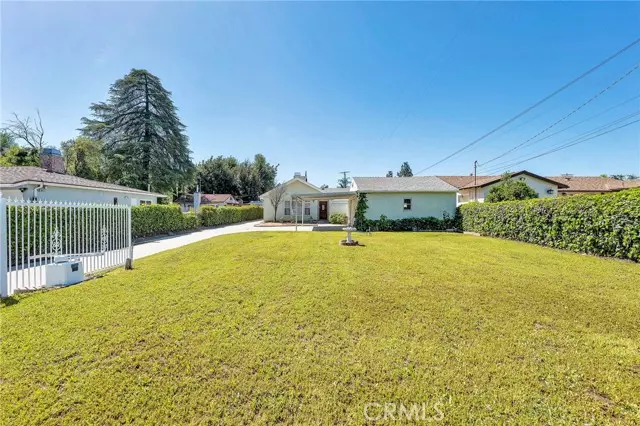 23346 Burbank BLD, Woodland Hills, CA 91367