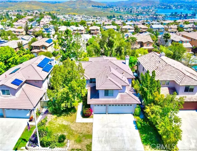 19 Bella Donaci, Lake Elsinore, CA 92532