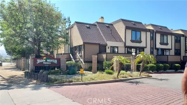Lakeview Terrace, CA 91342,11300 Foothill BLD 27