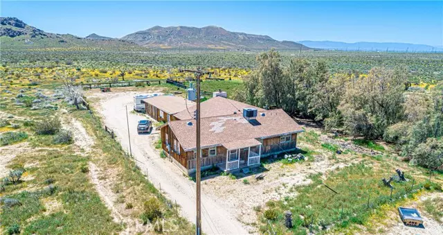 7202 Dawn RD, Rosamond, CA 93560