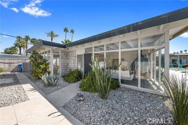 2244 E Tahquitz Canyon WAY 5, Palm Springs, CA 92262