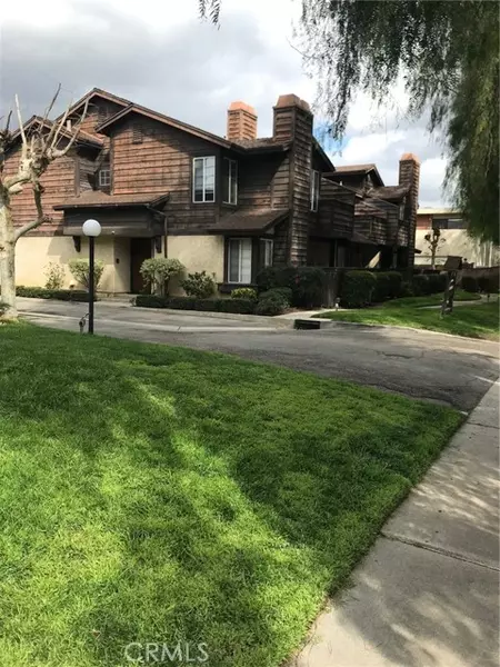 20921 Community ST 5, Canoga Park, CA 91304