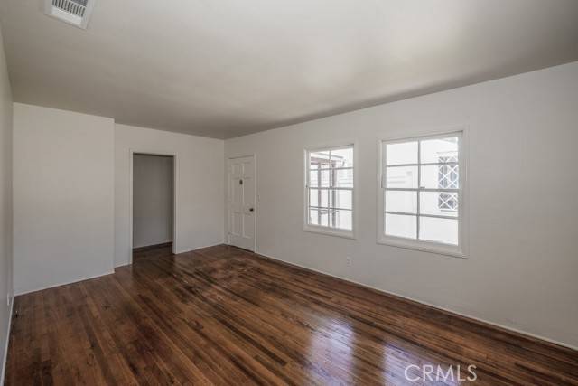 Montrose, CA 91020,2550 Mayfield AVE