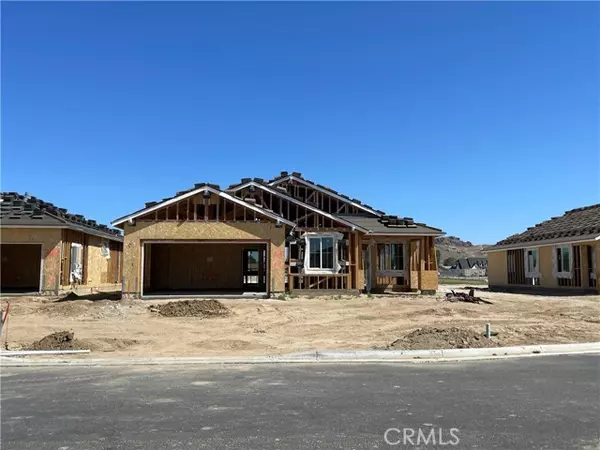 Rosamond, CA 93560,3615 Santa Monica CT