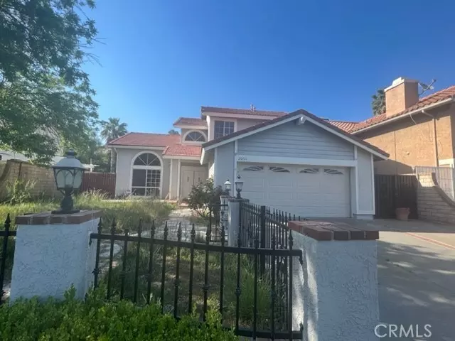 Saugus, CA 91350,20511 Caitlin LN