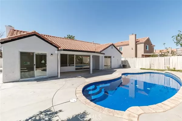 Palmdale, CA 93551,1565 Kings RD