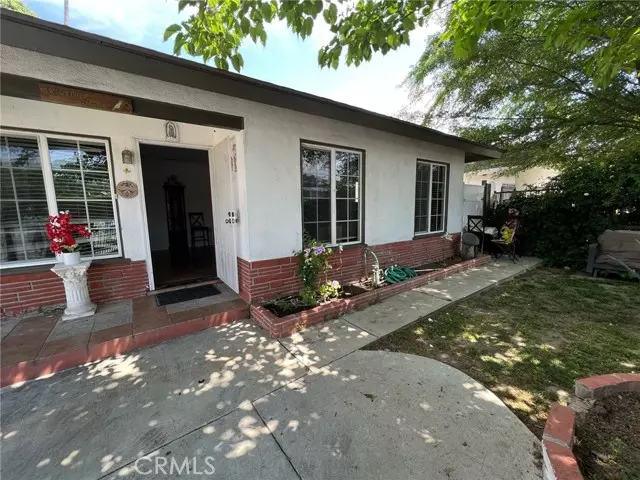 7306 Tampa AVE, Reseda, CA 91335