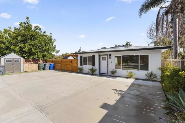 Encinitas, CA 92024,1153 55 Aloha DR