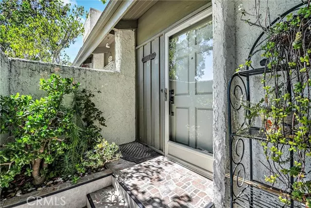 11830 Moorpark ST C, Studio City, CA 91604