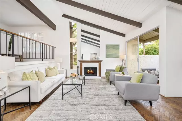 11756 Moorpark ST J, Studio City, CA 91604