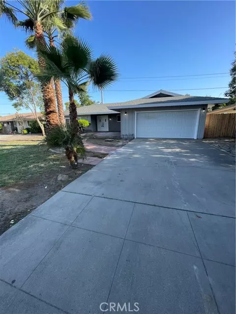 Clovis, CA 93612,743 Almond DR