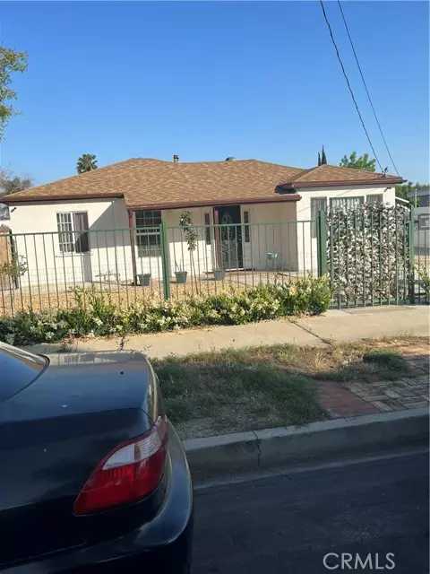 Pacoima, CA 91331,12508 Correnti ST