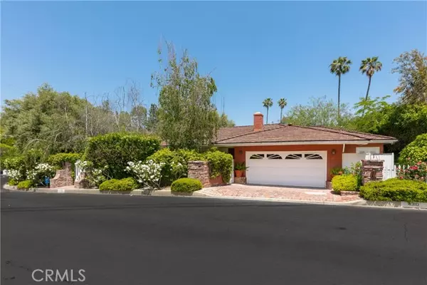 4310 Bonavita DR, Encino, CA 91436