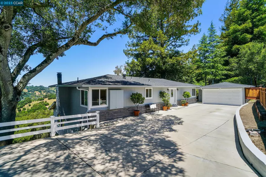 45 El Gavilan, Orinda, CA 94563
