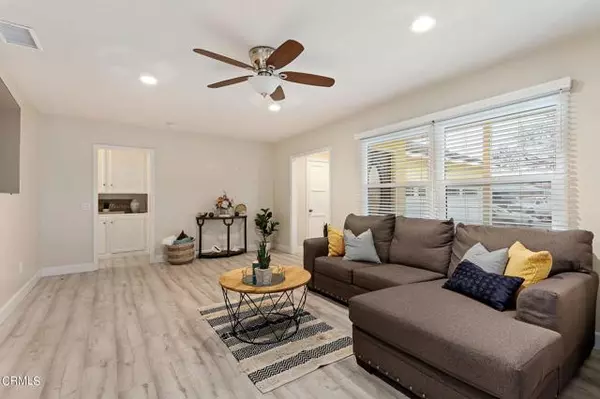 Port Hueneme, CA 93041,538 Gill AVE