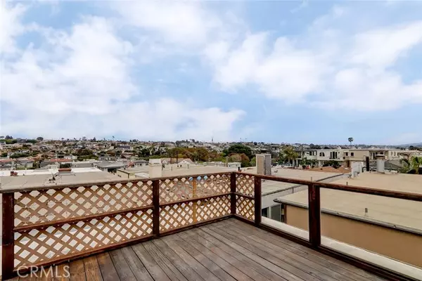 Manhattan Beach, CA 90266,316 1st PL