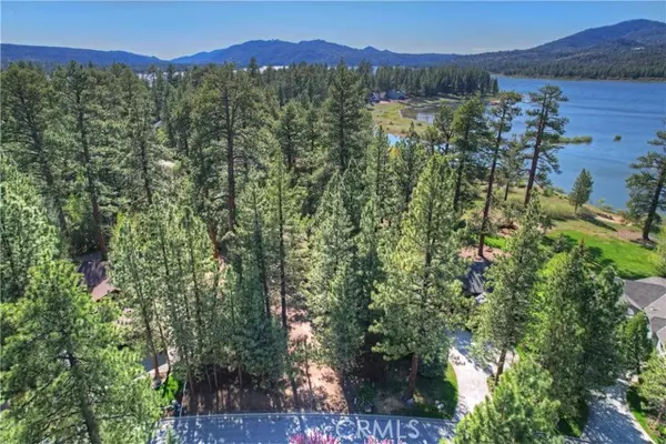 Big Bear Lake, CA 92315,136 Bayside DR
