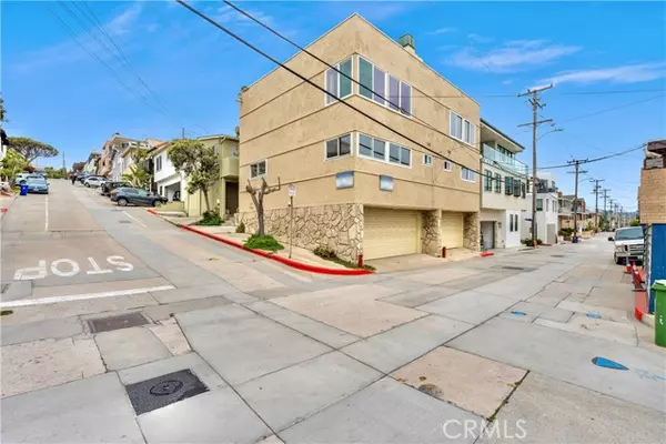 Manhattan Beach, CA 90266,112 44th ST