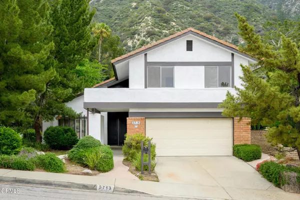 La Crescenta, CA 91214,2713 Starfall DR