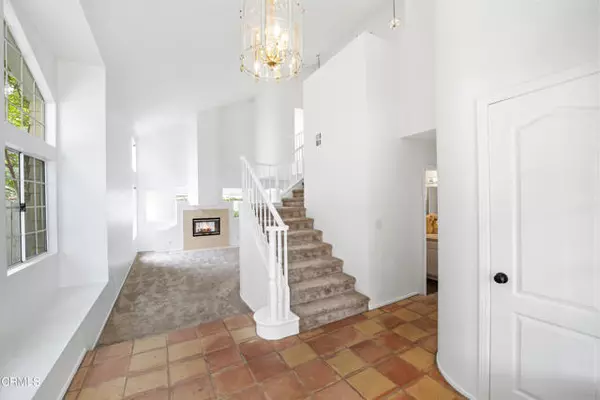 Port Hueneme, CA 93041,566 Pacific Cove DR