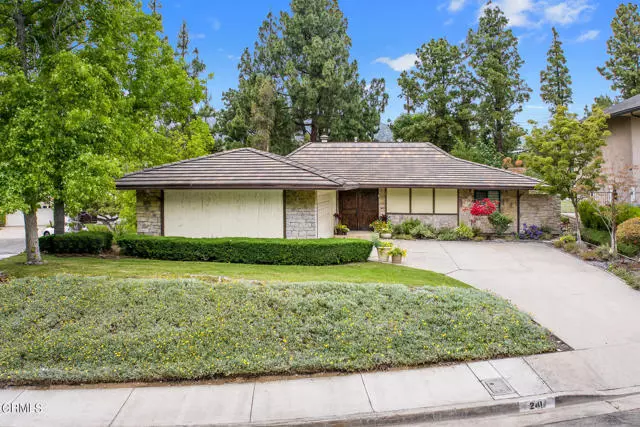 241 Starlane DR, La Canada Flintridge, CA 91011