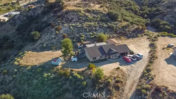 Oak Hills, CA 92344,6850 Oak Hill RD