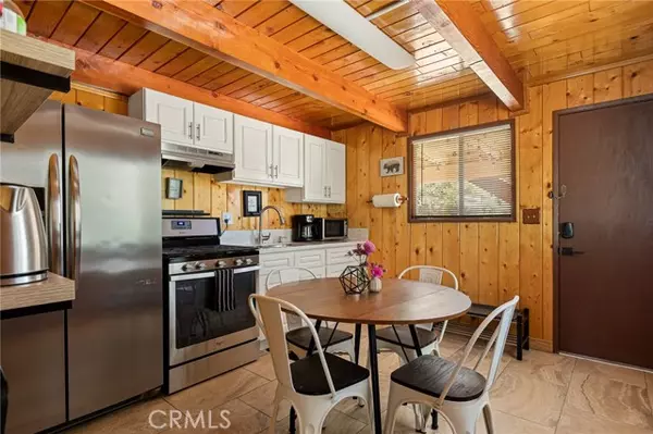 Arrowbear, CA 92382,33367 Music Camp RD