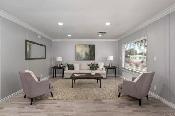Chula Vista, CA 91911,121 Orange AVE