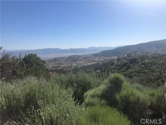 17450 Matterhorn DR, Tehachapi, CA 93561