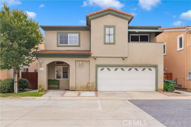 Wilmington, CA 90744,938 Via Camino