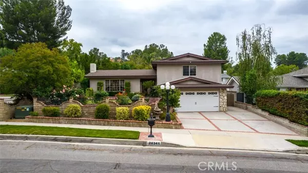 Newhall, CA 91321,26341 Torreypines DR