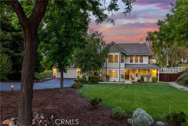 135 Pendleton LN, Templeton, CA 93465