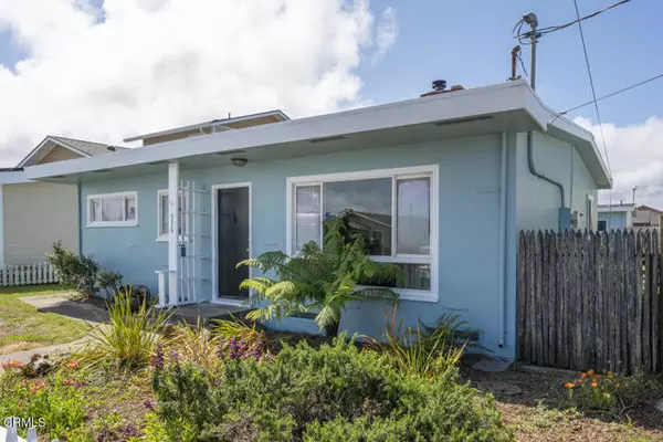 Fort Bragg, CA 95437,536 Maple ST